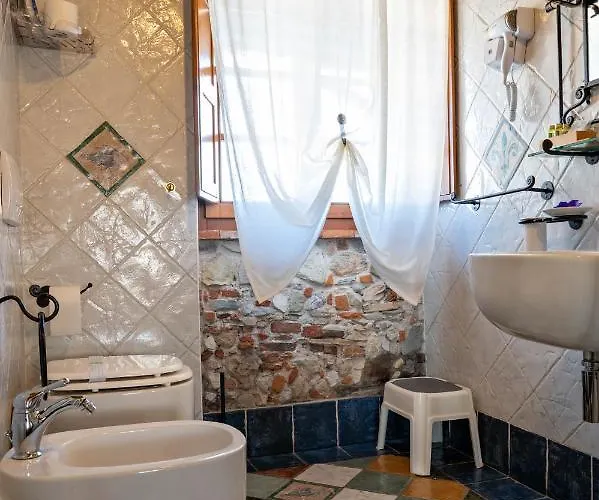 B&B Luxury Corte Di Re Artu 4*