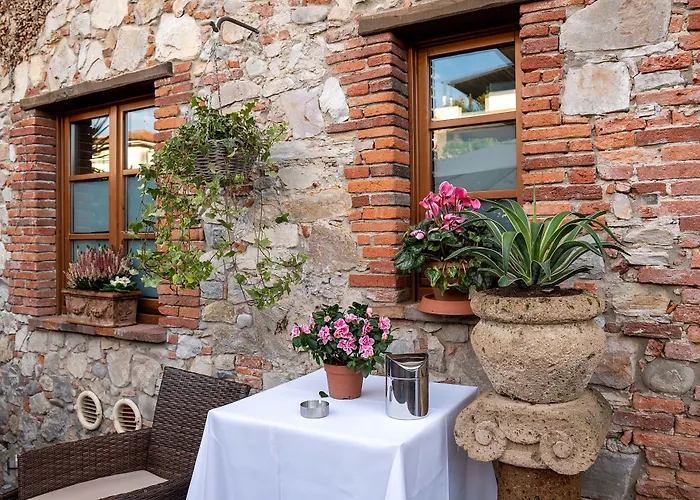 B&B Luxury Corte Di Re Artu 4*