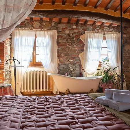 Luxury Corte Di Re Artu Bed & Breakfast Lucca
