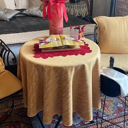 Luxury Corte Di Re Artu 2* Lucca